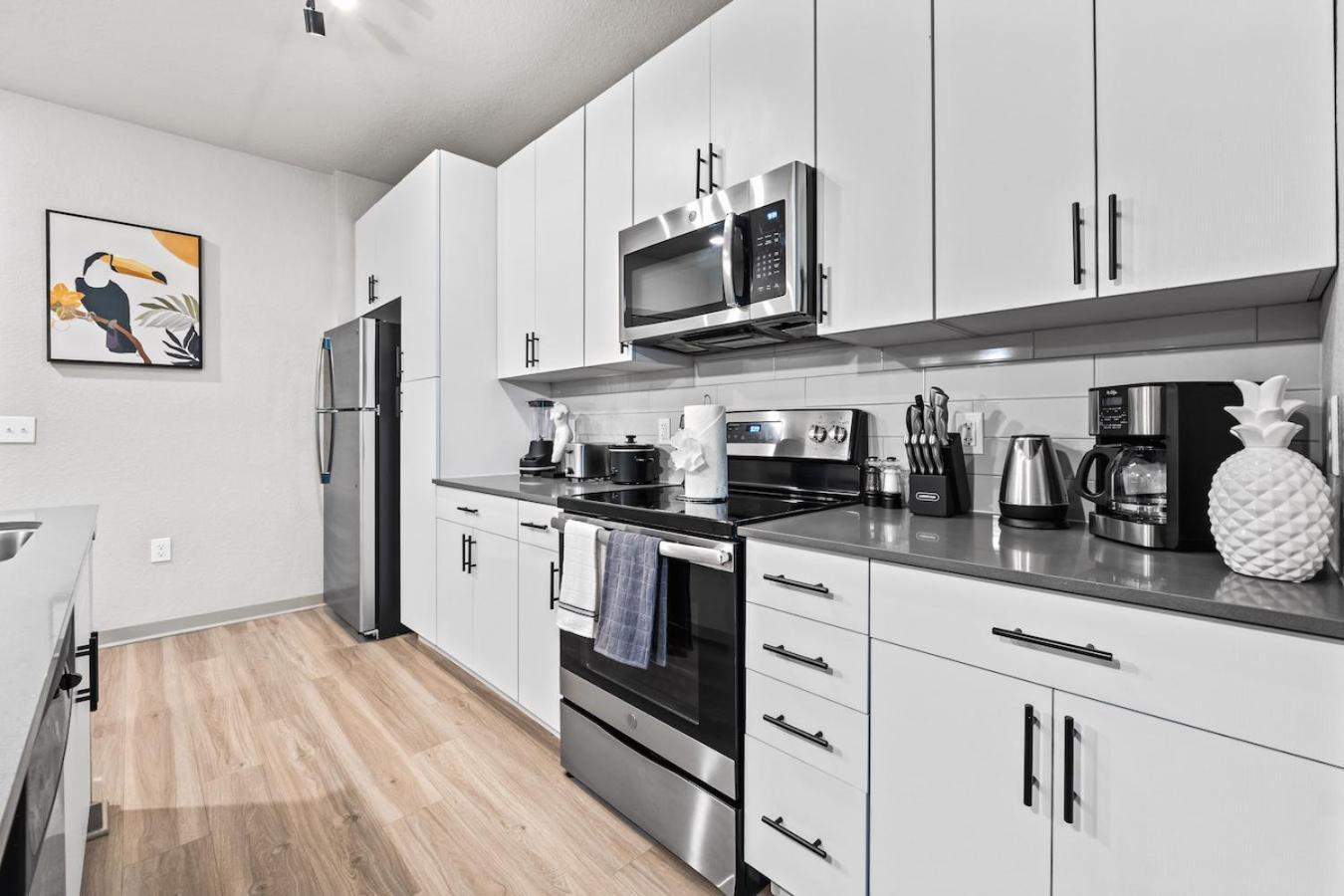 Tropicana Field 1 Bed In Downtown St Pete With Free Parking Сент-Пітерсбург Екстер'єр фото