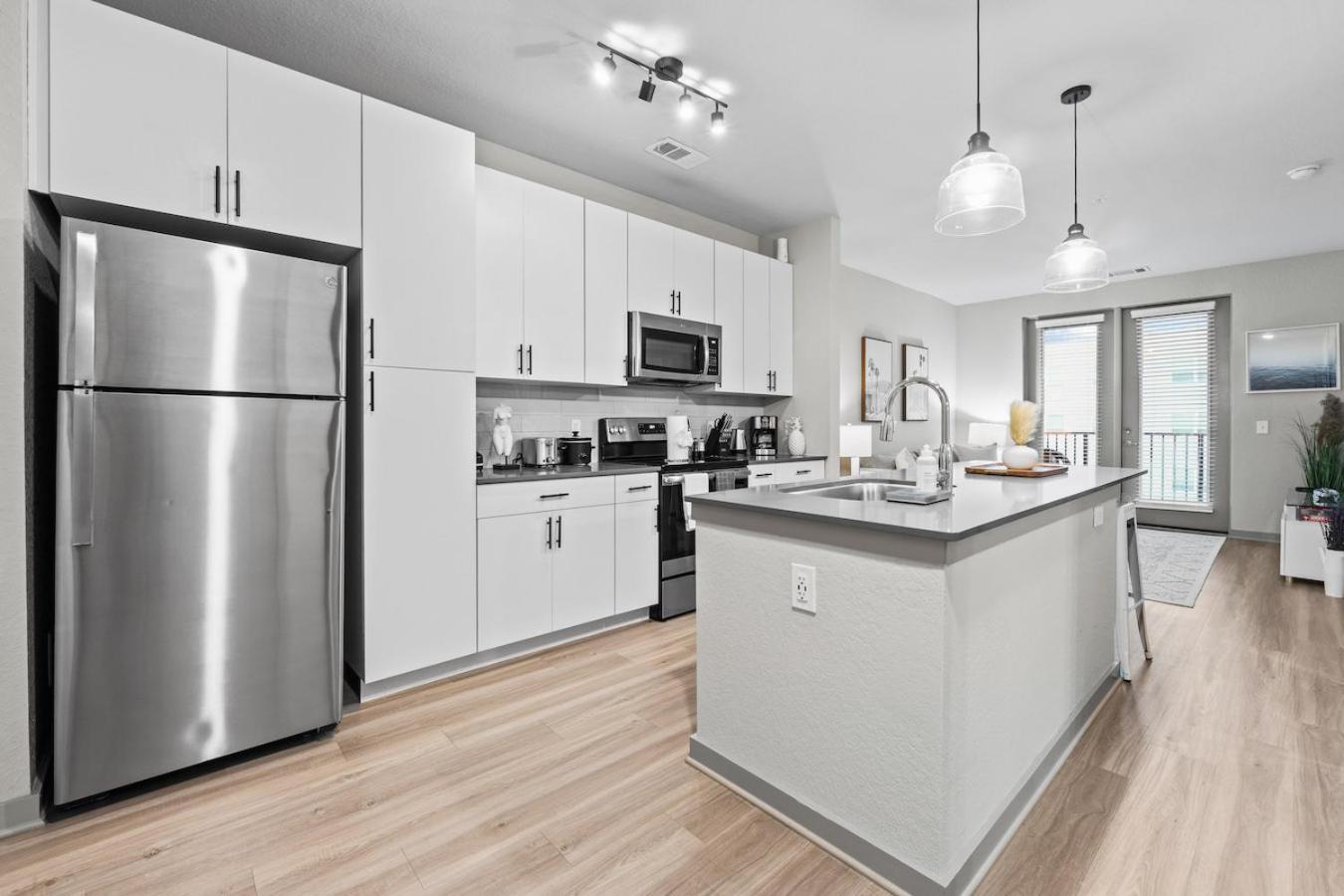 Tropicana Field 1 Bed In Downtown St Pete With Free Parking Сент-Пітерсбург Екстер'єр фото
