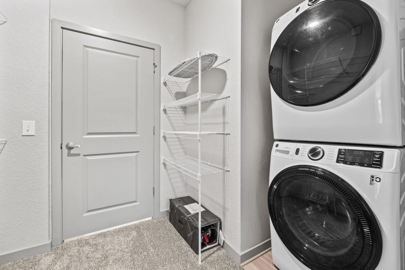 Tropicana Field 1 Bed In Downtown St Pete With Free Parking Сент-Пітерсбург Екстер'єр фото