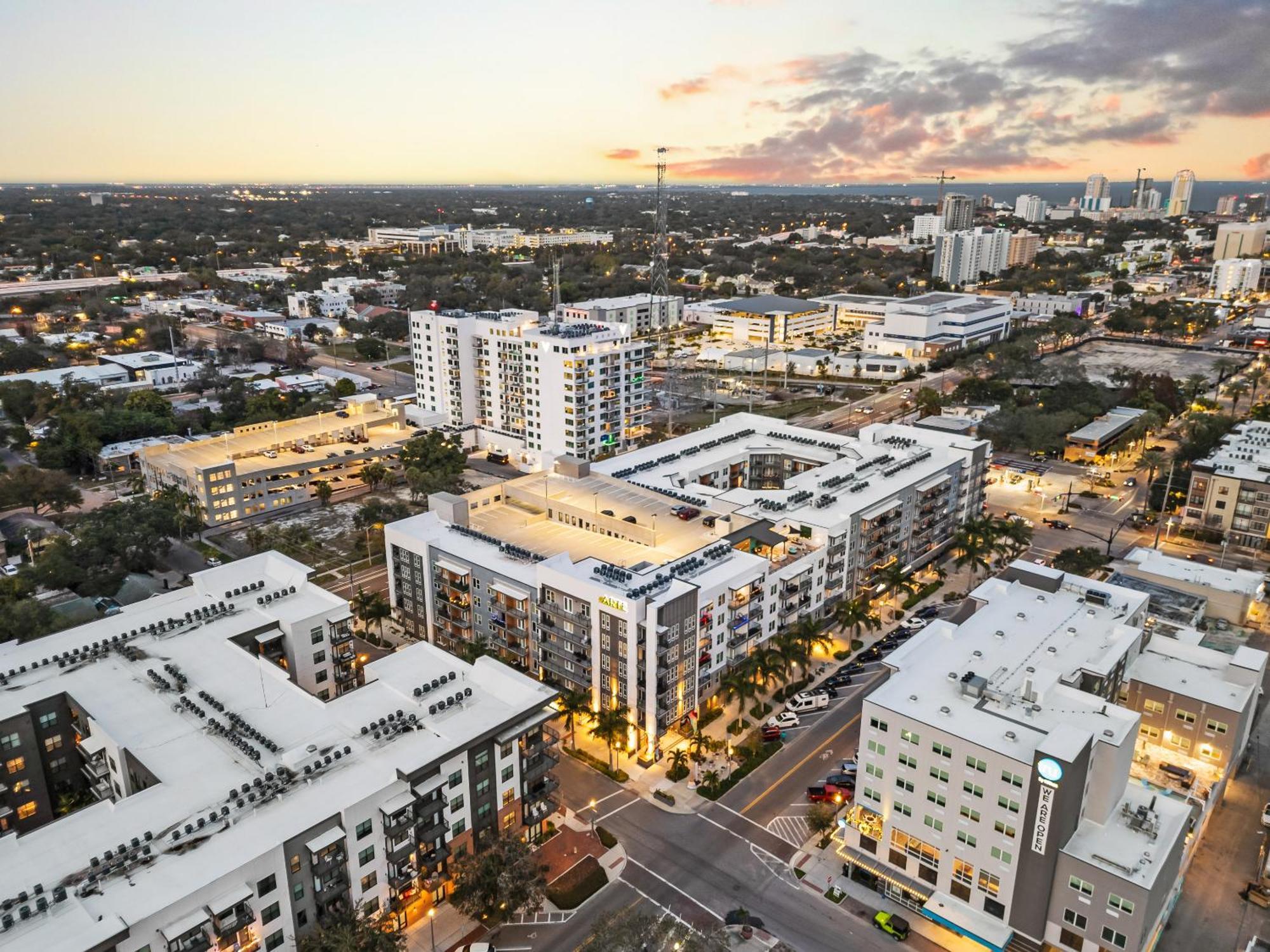 Tropicana Field 1 Bed In Downtown St Pete With Free Parking Сент-Пітерсбург Екстер'єр фото